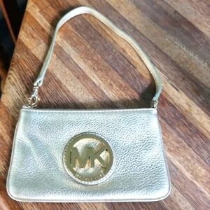 New Michael Kors Fullerton Gold Soft Leather Zippered Wristlet Wallet 7X4.5 MK